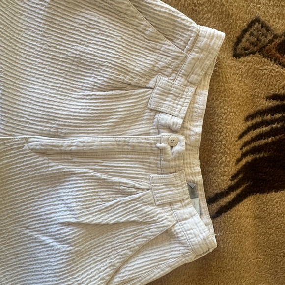 Esprit Cream Cotton Fabric - Picture 3 of 6